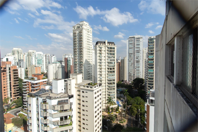 Foto REO1112344