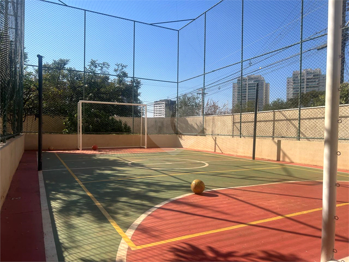Quadra de esportes
