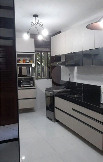 Foto REO1112348