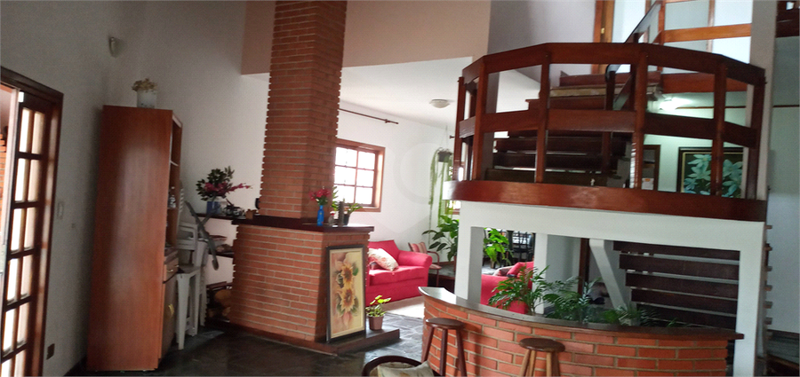 Foto REO1112358
