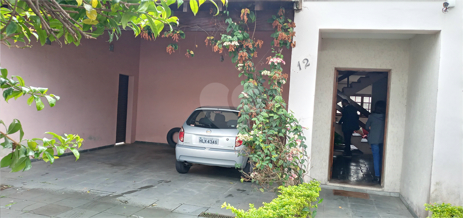 Foto REO1112358