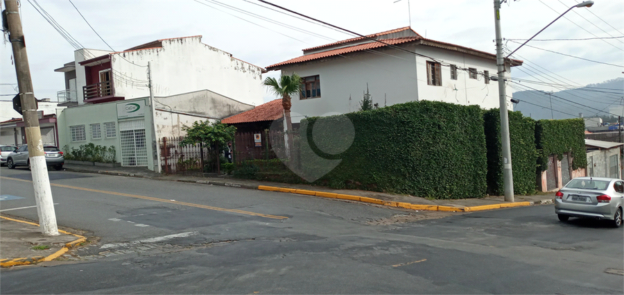 Foto REO1112358
