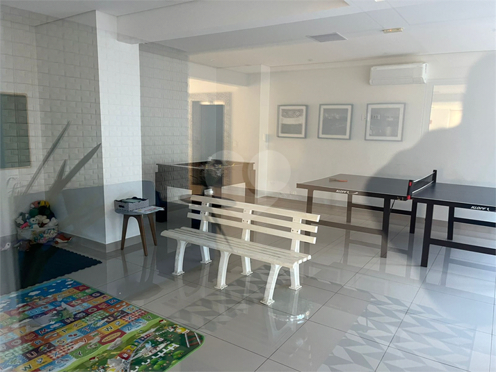 Foto REO1112360