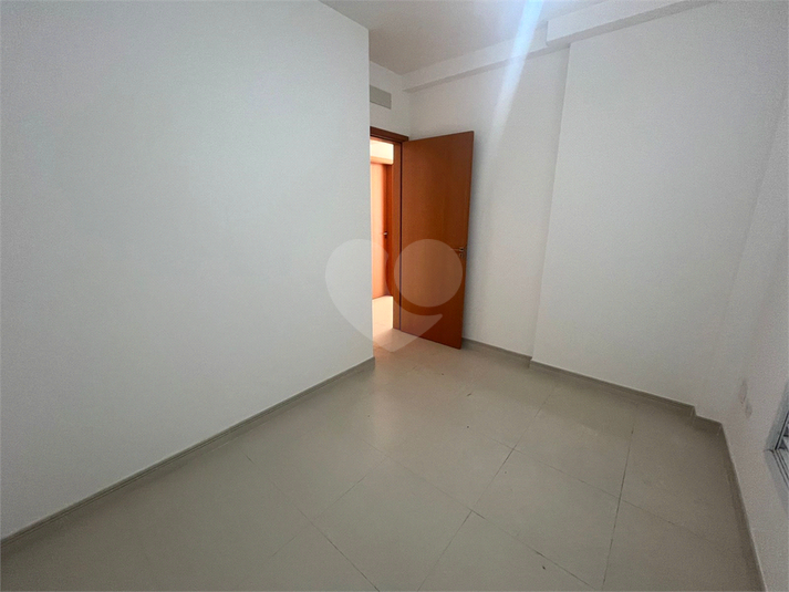 Foto REO1112360