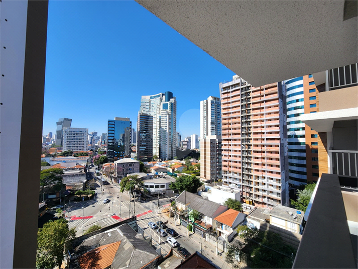 Foto REO1112367