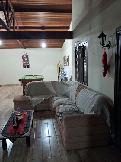 Foto REO1112389