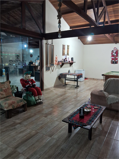 Foto REO1112389