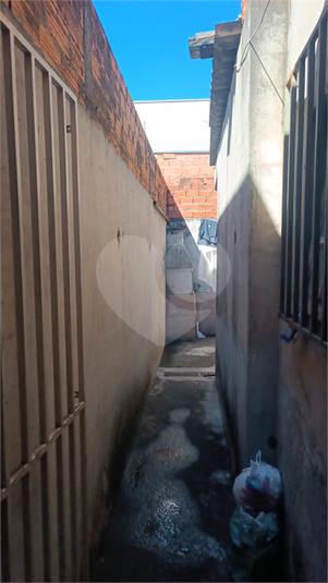 Foto REO1112413
