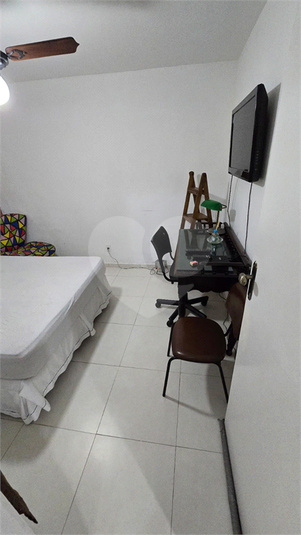 Foto REO1112416