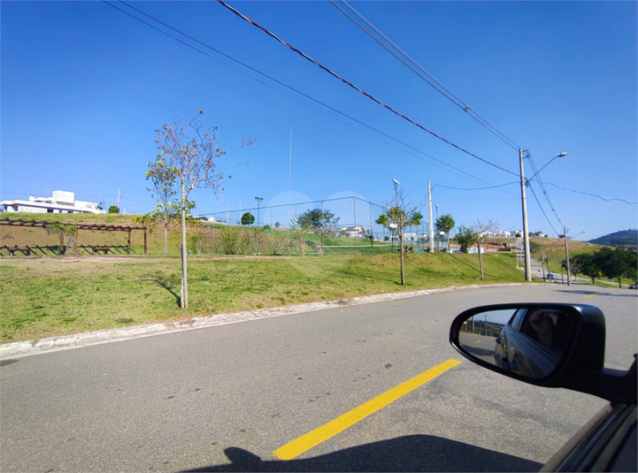 Foto REO1112421