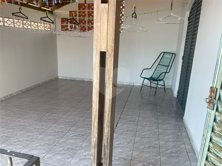 Foto REO1112439