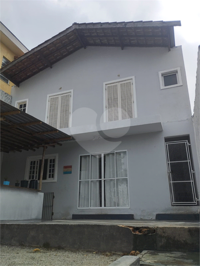 Foto REO1112443