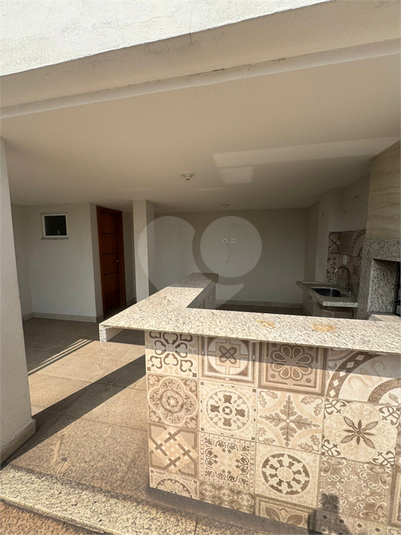 Foto REO1112446