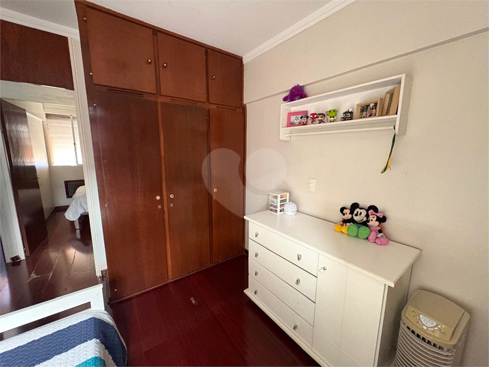 Foto REO1112453