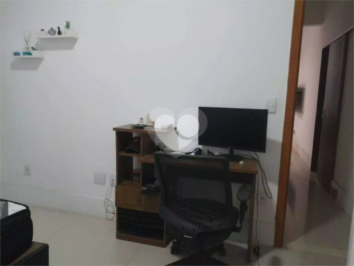 Foto REO1112454