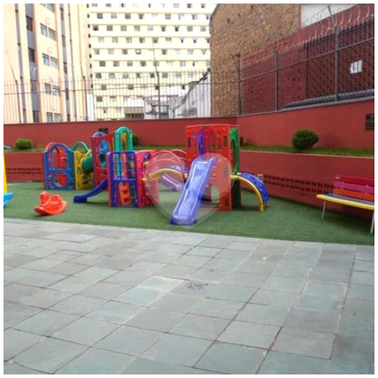 Foto REO1112457