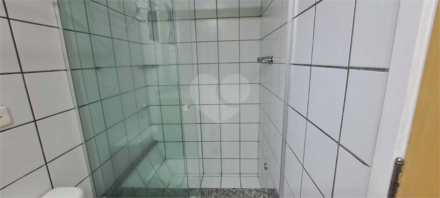 Foto REO1112462