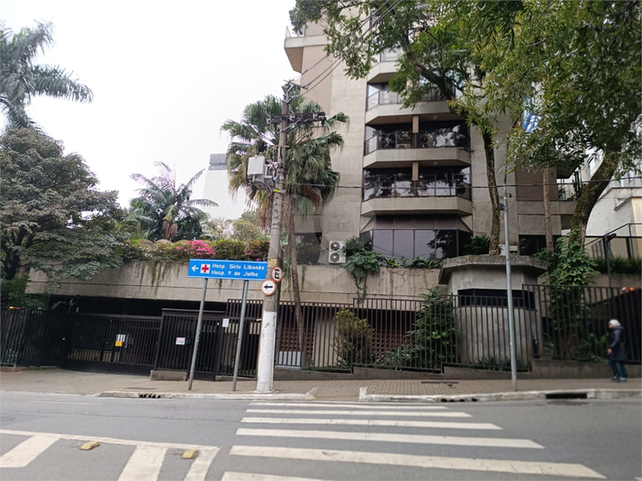 Foto REO1112476
