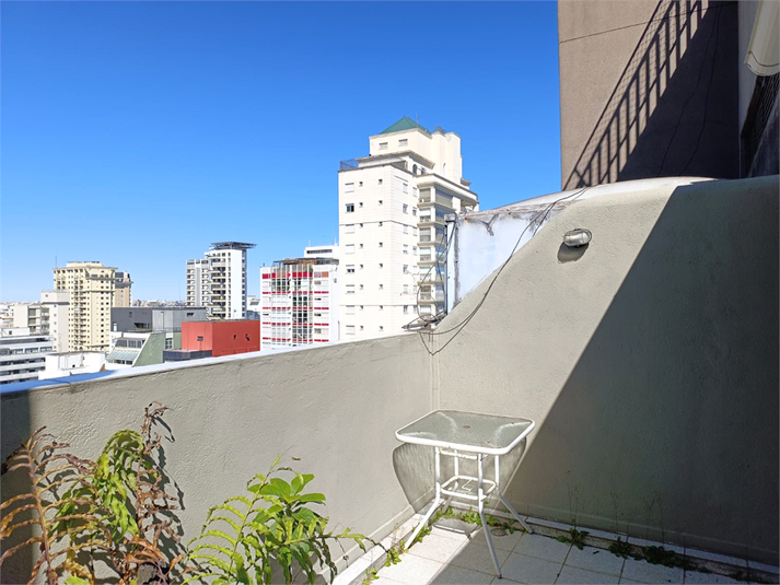 Foto REO1112476