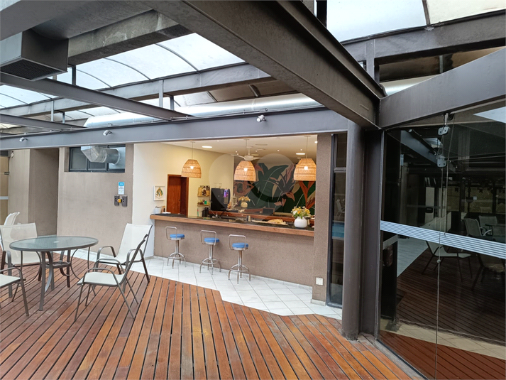 Foto REO1112476