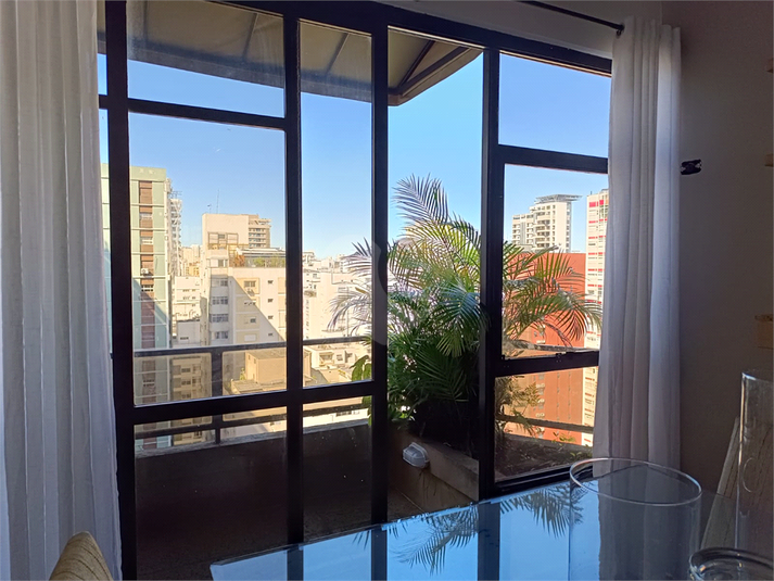 Foto REO1112476