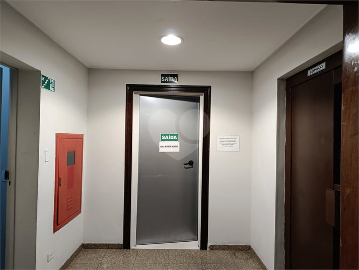 Foto REO1112476