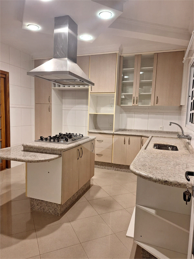 Foto REO1112477
