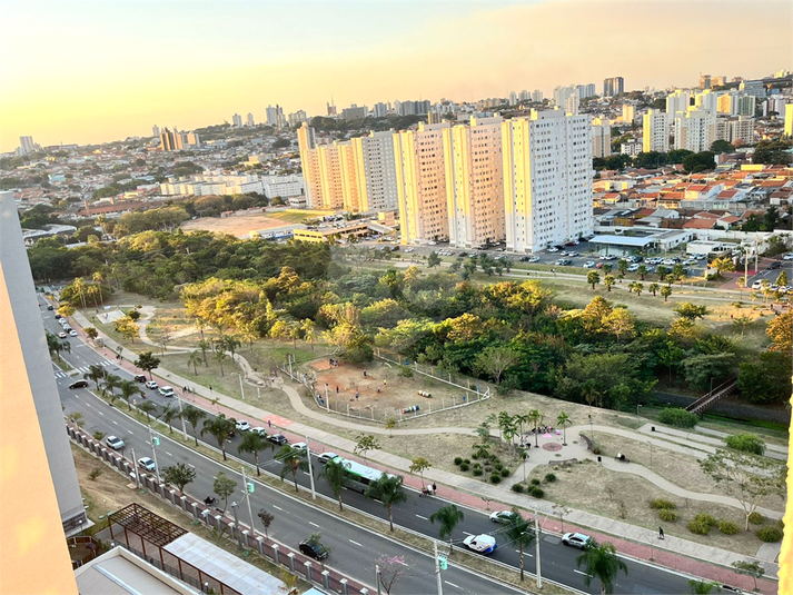 Foto REO1112479
