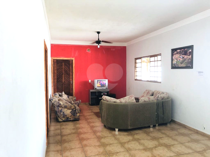 Foto REO1112489