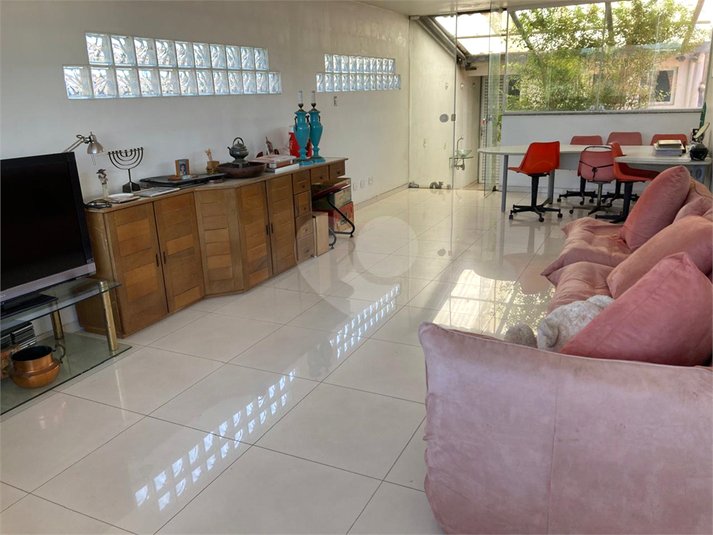 Foto REO1112496