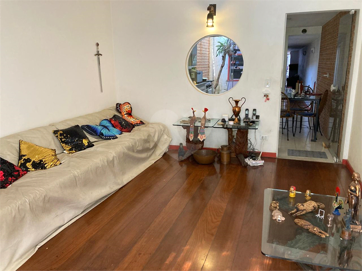Foto REO1112496