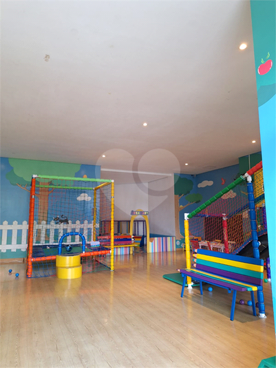 Foto REO1112501