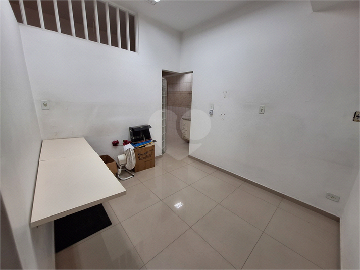 Foto REO1112527