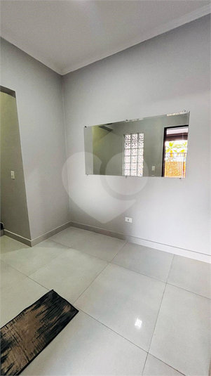 Foto REO1112530