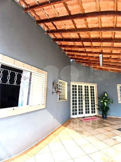 Foto REO1112534