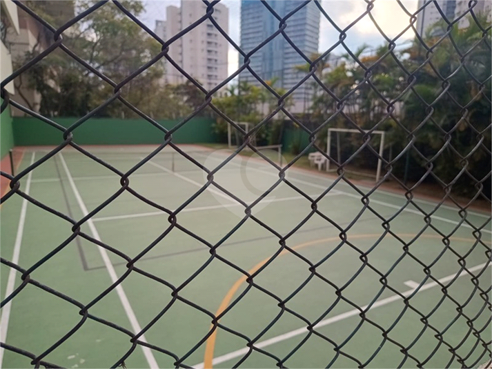 Foto REO1112537