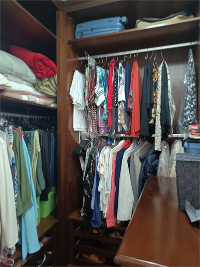 Foto REO1112537