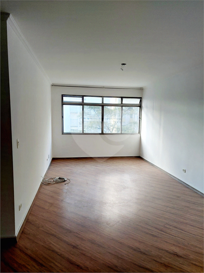Foto REO1112562