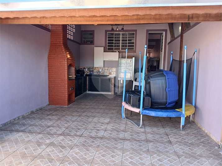 Foto REO1112566