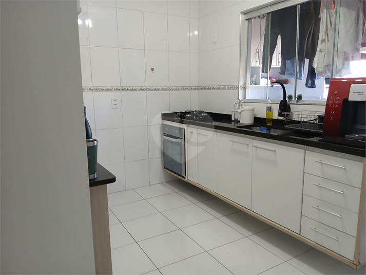 Foto REO1112566