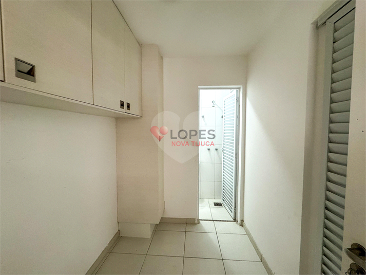 Foto REO1112568