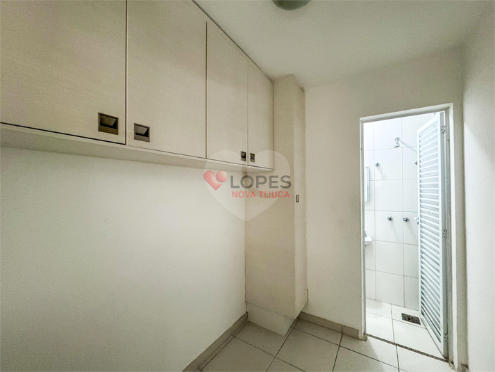 Foto REO1112568