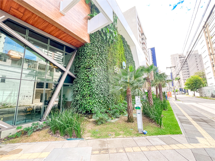 Foto REO1112572