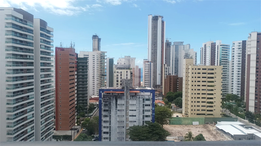 Foto REO1112572