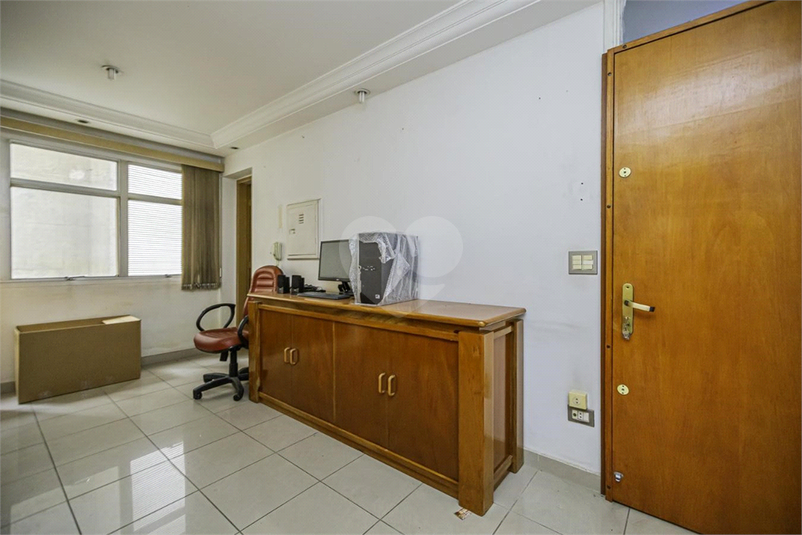 Foto REO1112575