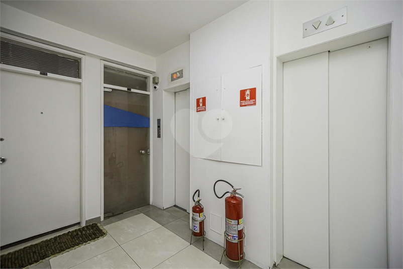 Foto REO1112575