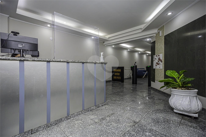 Foto REO1112575