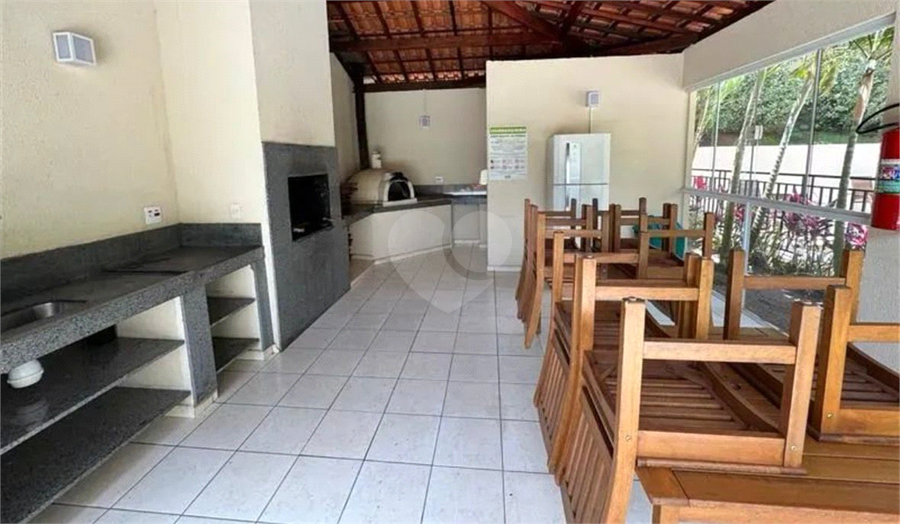 Foto REO1112576