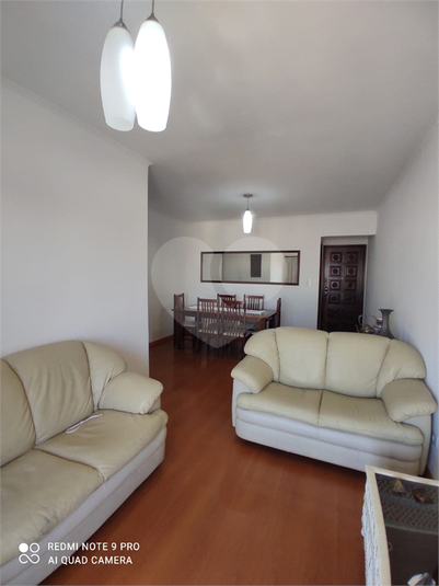 Foto REO1112580