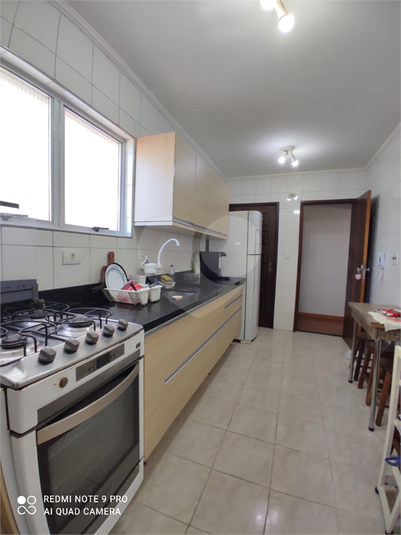 Foto REO1112580